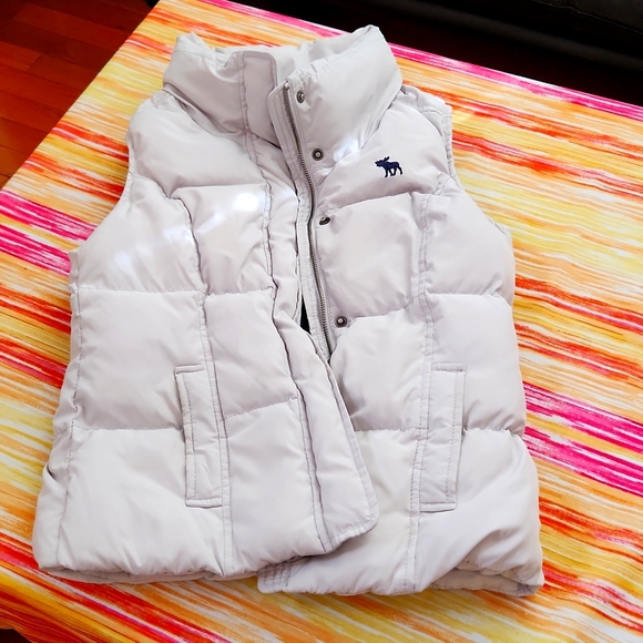 Abercrombie & Fitch Big Kids Vest - Picture 1 of 8